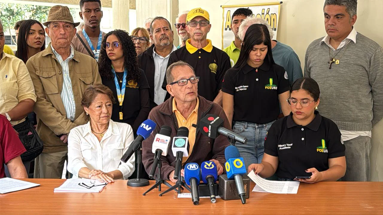 Omar Pérez Avendaño, presidente de la Asociación de Profesores de la USB.