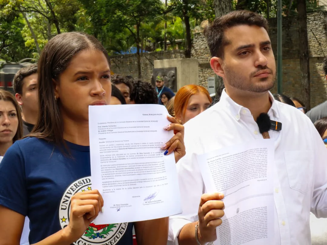 Rosa Cucunuba y Octavio González.